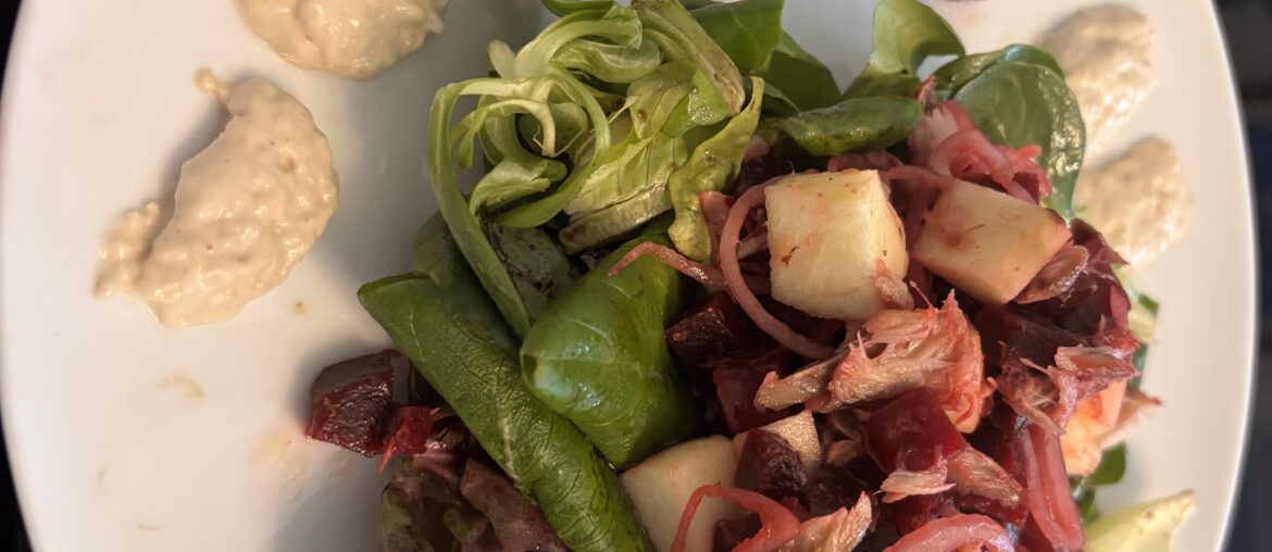 Smoked mackerel salad