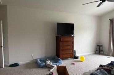 What to do with bedroom wall