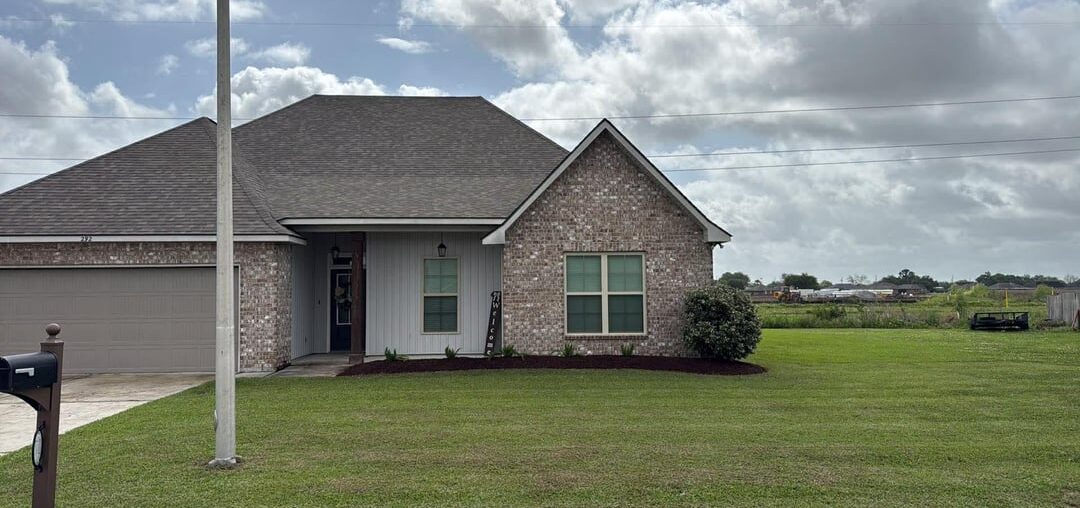 What color gutter should I get?