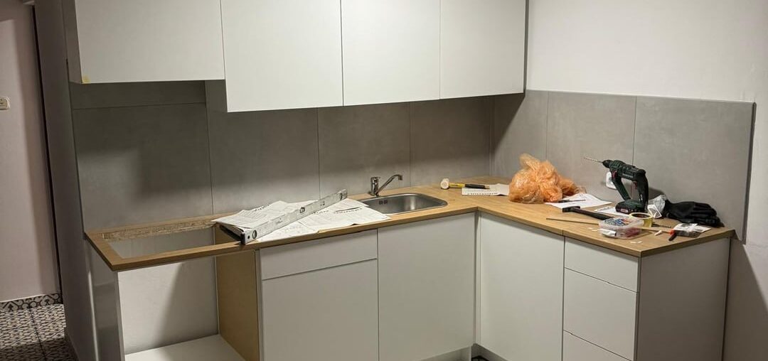 Help me design my kitchen – layout, tiles & style advice needed Help me design my kitchen – layout, tiles & style advice needed