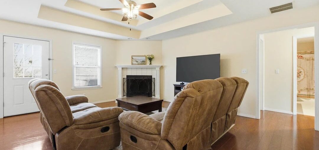 Where to end our accent wall?