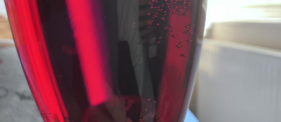 My non-alcoholic McGuigan Shiraz is fizzy! Is it carbonation or refermentation?