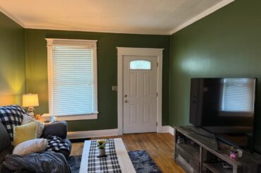 Update on the living room decor and such (still a work in progress!) Thanks for all the help!