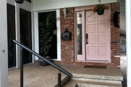 Porch decorating help