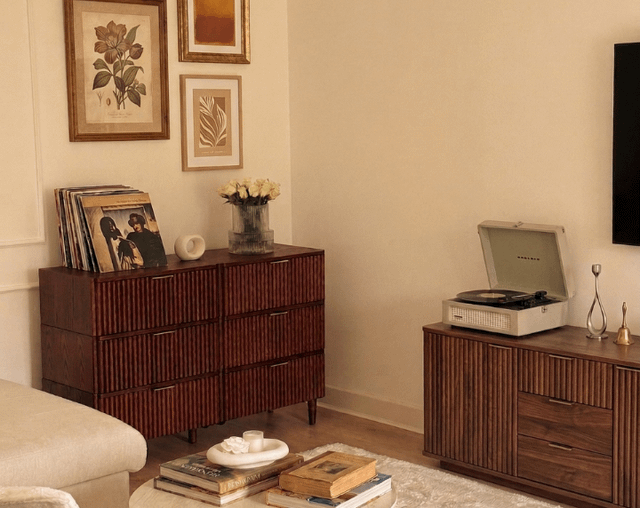 HEEELP!!Keep it or leave it? We’ve been fighting for 1 week😅 HEEELP!!Keep it or leave it? We've been fighting for 1 week😅