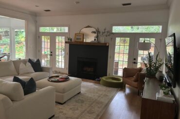 How to decorate this mantel?