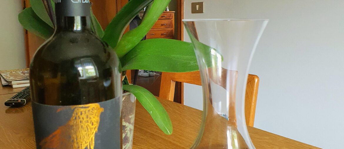 Let's start the weekend...with a good Amarone to share with friends.