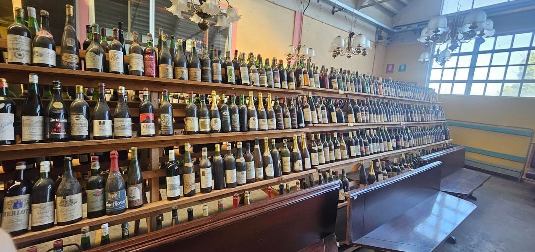 Just showing from where I find a load of old wines at 5 euros :3