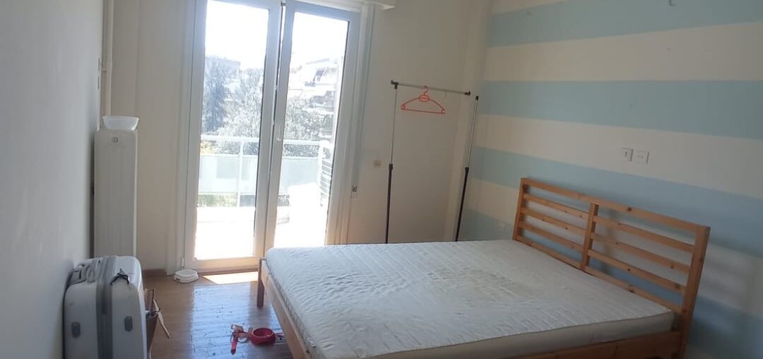 redecorating crisis!!