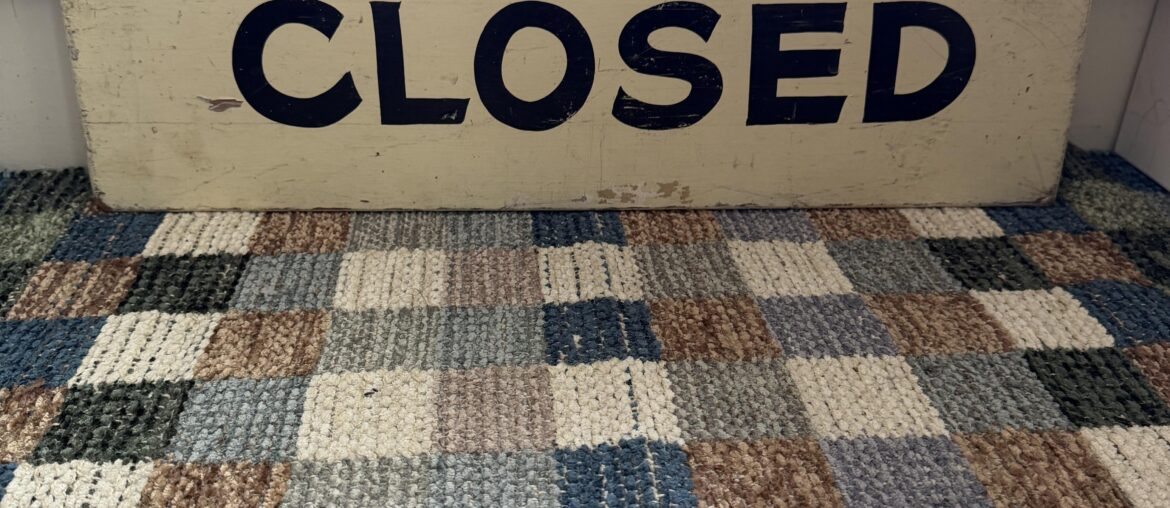 Waterproof Seal for Painted Wood Outdoor Sign