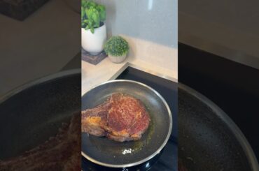 Gourmet Steak and Fries with Homemade Sauce