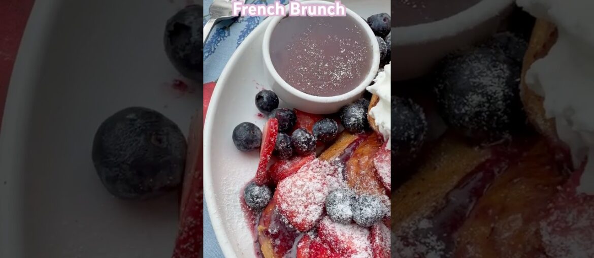 😎 French Bakery Finds 🥐☕ | Shelter Cove Hilton Head Eats #shorts