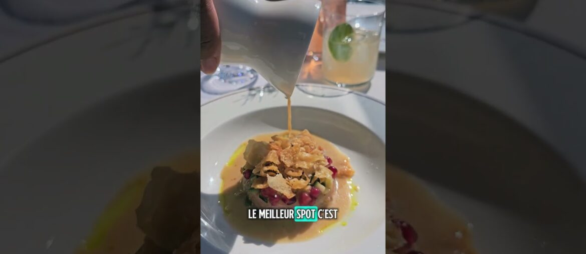 Un resto panoramique au 16e étage avec terrasse et vue sur la Seine. #paris #sortieparis #restaurant
