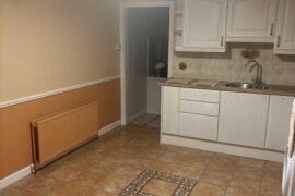 Dining set option and wall colour