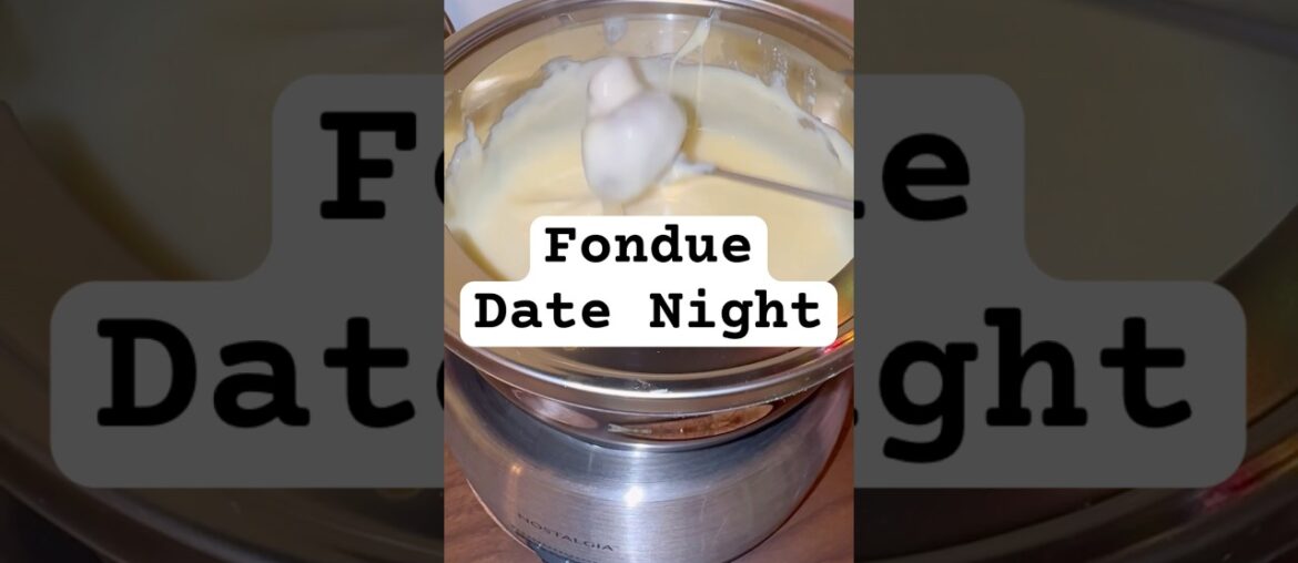Cozy up with your loved one over a fondue date night! #couples #datenight #datenightideas #romantic