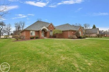63815 Inverness UNIT #53, Washington Township, MI - 50204771