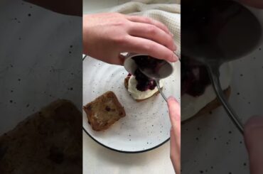 Easy Hot Cross Bun French Toast Recipe