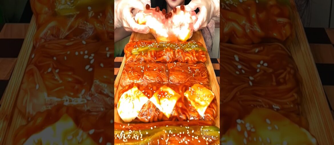 Gourmet Platter Challenge 🙄😎 #food #shorts #gourmet #eatingsounds #eating #mukbang #challenge #yummy Gourmet Platter Challenge 🙄😎 #food #shorts #gourmet #eatingsounds #eating #mukbang #challenge #yummy