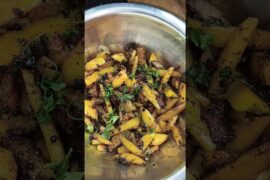 french fries ki shape mein aloo fry recipe 🤤#trending #food #cooking #recipe #foodie #spicygravy