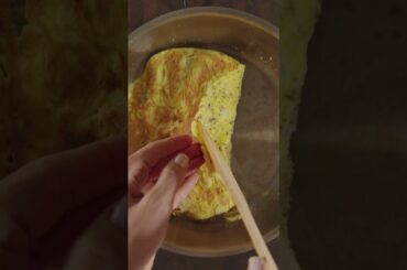 Egg-Dipped French Toast Sandwich ASMR 🥪