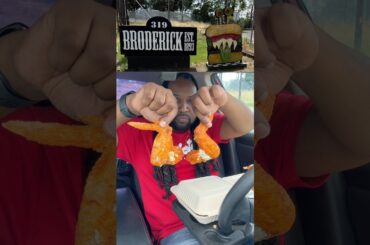319 Broderick 🍔🍟🍗♨️ #viral #viralvideo #ytshorts #yt #burgers #chicken #fries #food #foodie #eat