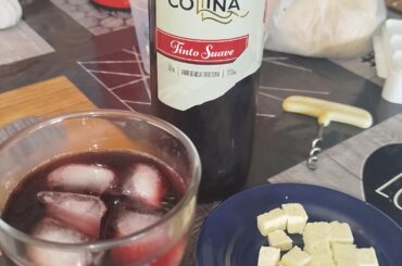 Pode gelo no vinho sim! 🍷 🧀