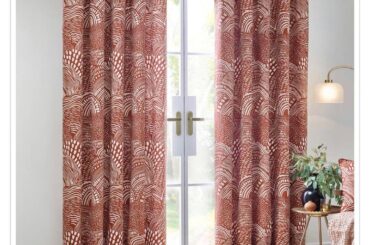 Help me choose curtains please!