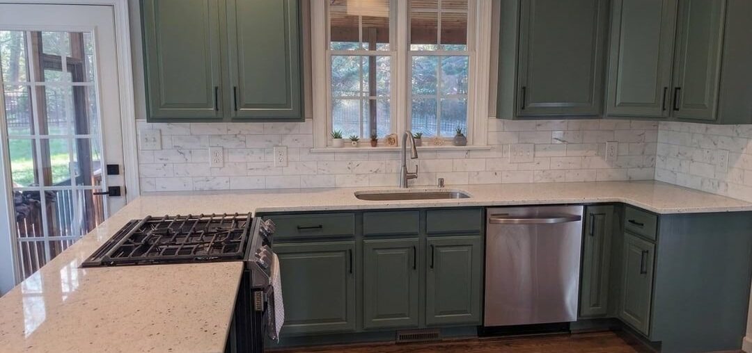 Which backsplash is better? dark or light?