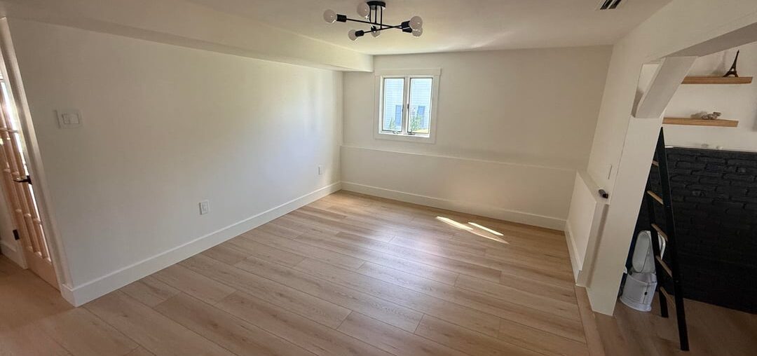 Need ideas of what to do with this area!!