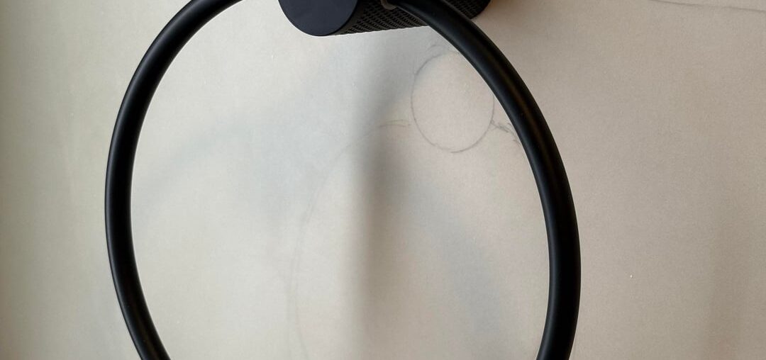 How do I get rid of the branding on this towel ring?