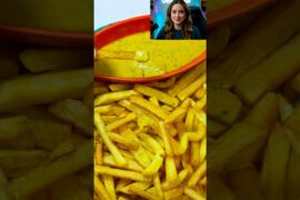 🍟🔥 The Secret to Perfect Crispy French Fries! 🤤 #FrenchFries #FoodHack #FoodShorts