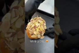 아몬드 소금빵의 역사 #연남동소금빵 #연남동빵집 #홍대소금빵 #홍대빵집 #연남동