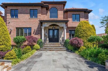138-15 13th Ave, Malba, NY