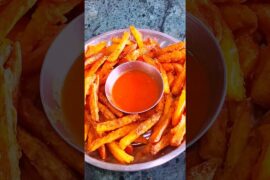 🍟 Crispy, golden french fries 🤤#foodshorts #craving #foodie #french fries #easyrecipe #homemade food