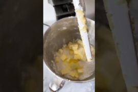 One of my favorite tart crust recipes screenshot for the... #Shorts #mollyjwilk
