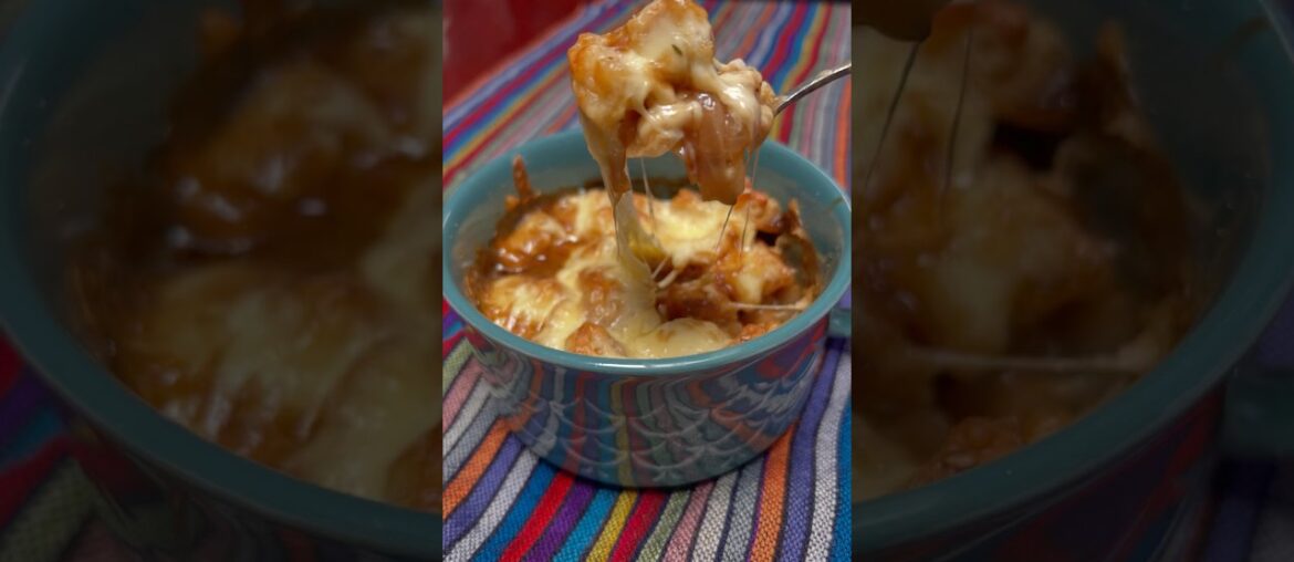 Sopa de cebolla 🧅 con 4 ingredientes 😍 #sopa #fypシ゚viral #recetaviral #cocinafrancesa