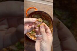 World Cup dinners ep4: French bourguignon vs Senegalese maafe