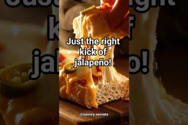 Jalapeño Popper Cheese Bread 🧀 #viralrecipes #food #cooking #viralfood #recipe #foodreels #foodchat