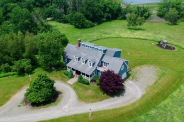 1 Ready Marsh Way, Ipswich, MA 01938