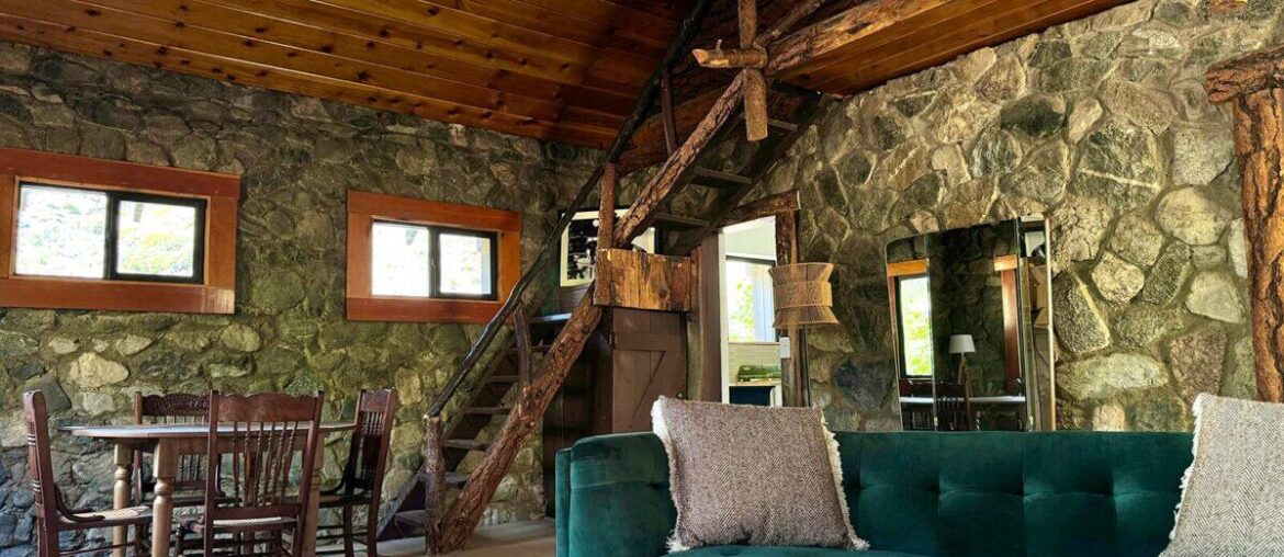 Charlie Chaplin Cabin at Huttopia Paradise Springs [1200 x 900]