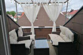 New balcony decoration