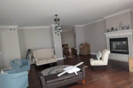 How to furnish a living room with no walls