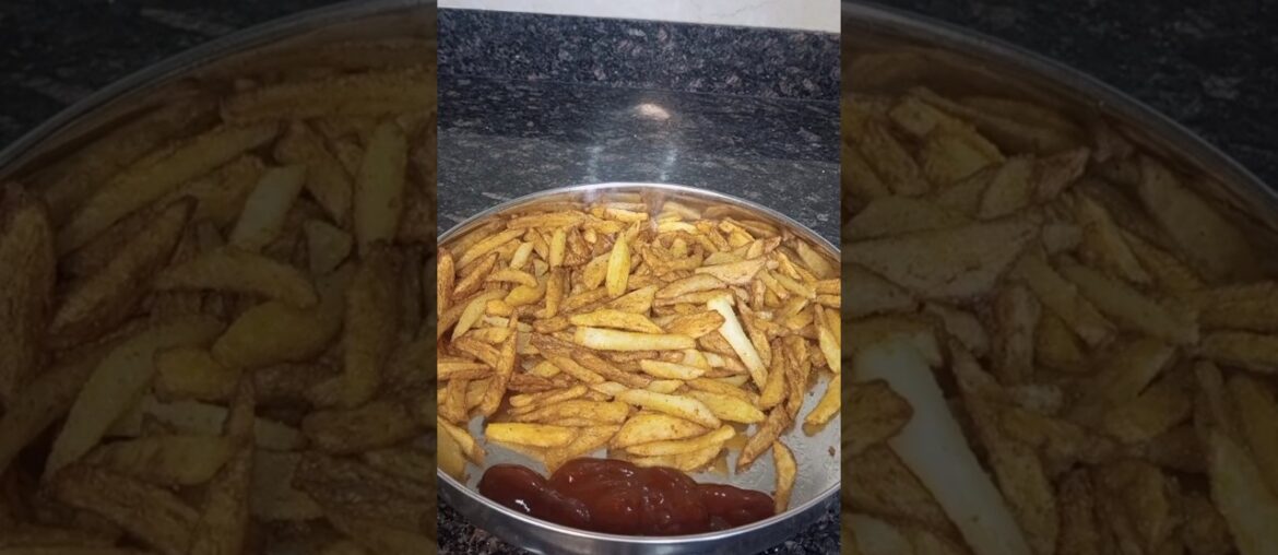 aaj ki recipe french fries Kis Kis ki favourite hai😋👍#likeforlikes #mycooking #ytshorts #recipe #yt