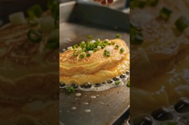 👉 "10₹ का देसी आमलेट 😲 | Chulha Omelette Village Style 🔥"#viral #shorts