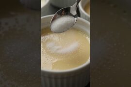 🍮🔥 Crack into creamy Crème Brûlée! 🤤 #Shorts #CremeBrulee