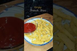 Crispy French Fries | Easy Homemade Recipe #frenchfries #potatorecipe #monsoonrecipe #foodshorts