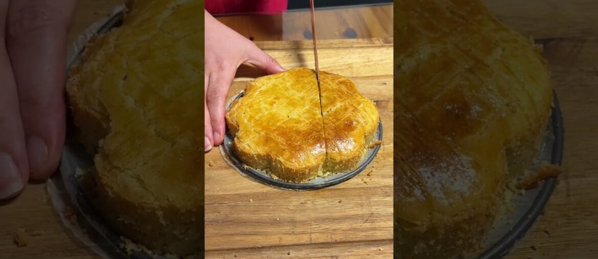 French Apricot Cake (Gâteau Basque aux Abricots). Recipe In Comment. French Apricot Cake (Gâteau Basque aux Abricots). Recipe In Comment.