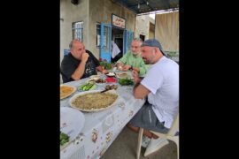 Kaak Al Manara Team Visits Lebanon for a Food Discovery Tour | Behind the Scenes, Rayban Meta