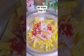 Crispy French Fries in Air Fryer 😍 | Easy Oil Free French Fries Recipe #Shorts😋