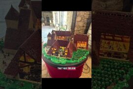 Burgundy, France: Château du Clos de Vougeot